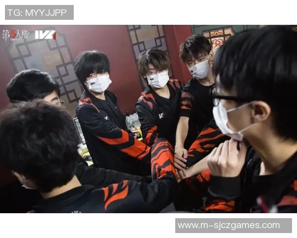 聚焦FPX战队在英雄联盟S15赛季的战术意识与团队协作探讨