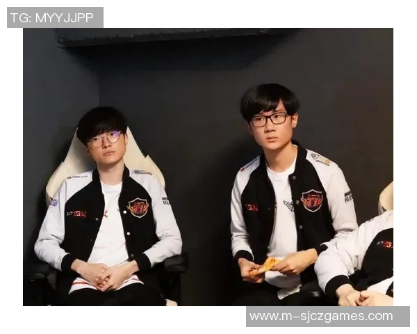 FPX以88分领跑全球总决赛积分榜展现强劲实力